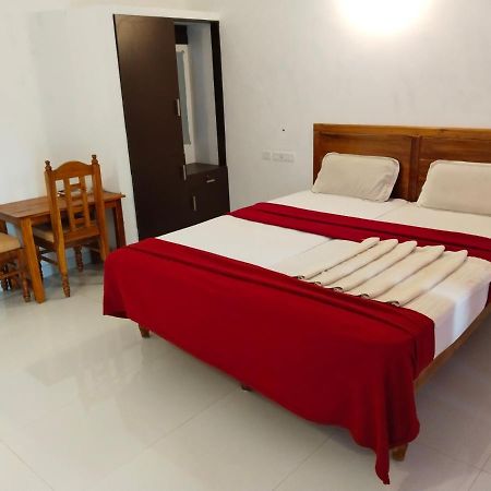 Hotel Neptune Kovalam Thiruvananthapuram Bagian luar foto
