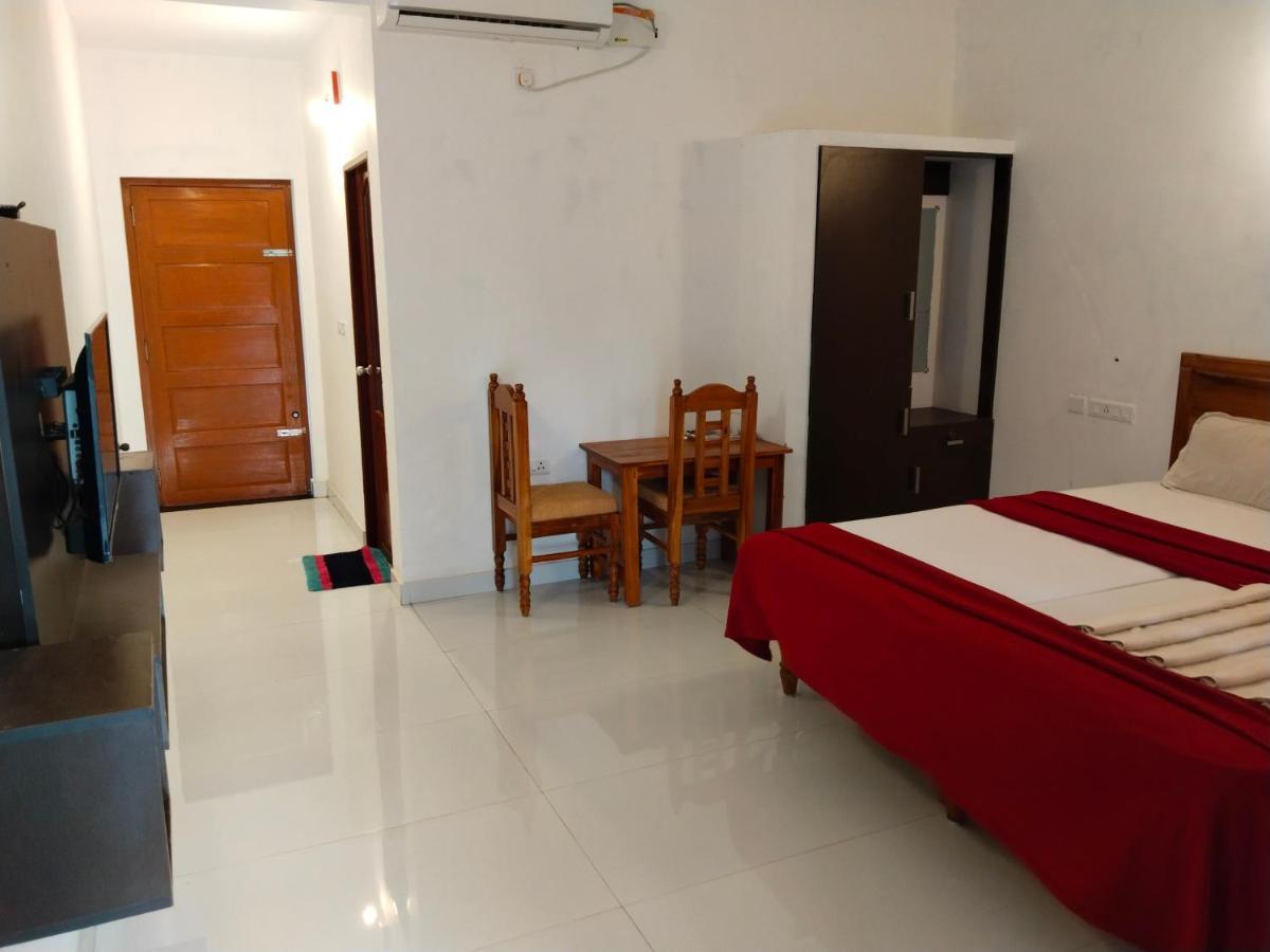 Hotel Neptune Kovalam Thiruvananthapuram Bagian luar foto