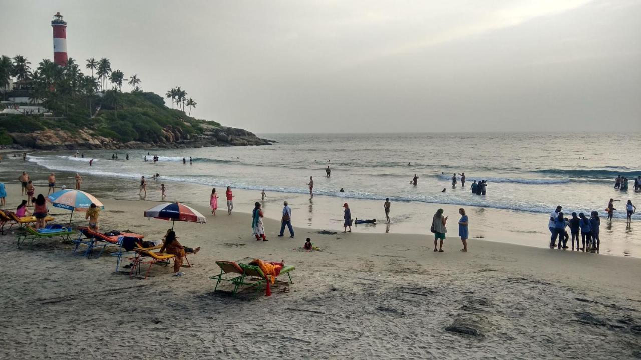 Hotel Neptune Kovalam Thiruvananthapuram Bagian luar foto