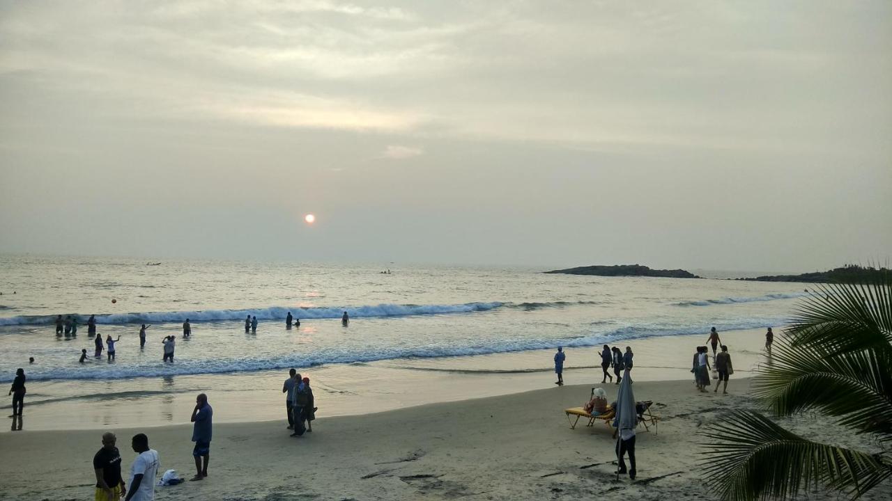 Hotel Neptune Kovalam Thiruvananthapuram Bagian luar foto